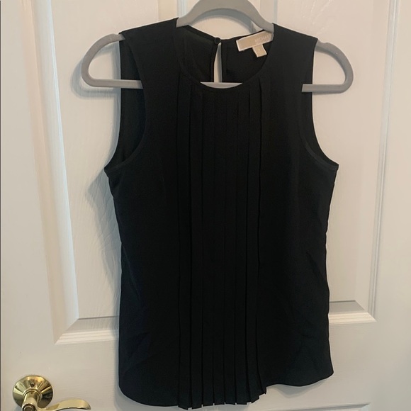 Michael Kors Black Sleeveless Top size P Pleated Capsule - Picture 1 of 7